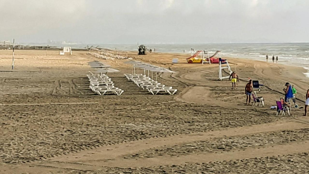 Apto Mar Del Este Alquiler Semanal Solo Familias Playa de Gandia Eksteriør bilde